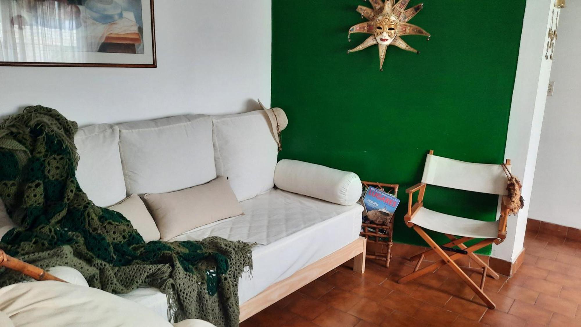 Nel'S Casa Hostel A 15 Minutos De Aeropuerto Ezeiza Monte Grande Esterno foto